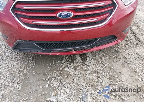 2013 Ford Taurus Limited z USA, uszkodzony, nr VIN 1FAHP2F85DG140023